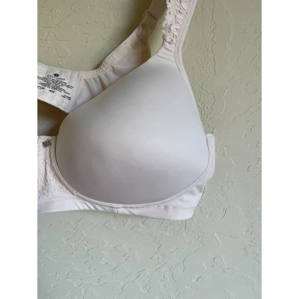 BREEZIES 42C Luxe Lace Cream Ivory Lace Trim Bra Wire Free T-Shirt Soft Shell A2